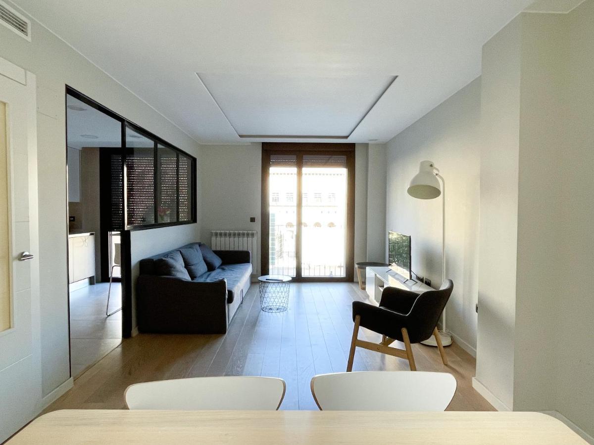 Ferienwohnung Az El Balcon A La Basilica Saragossa Exterior foto