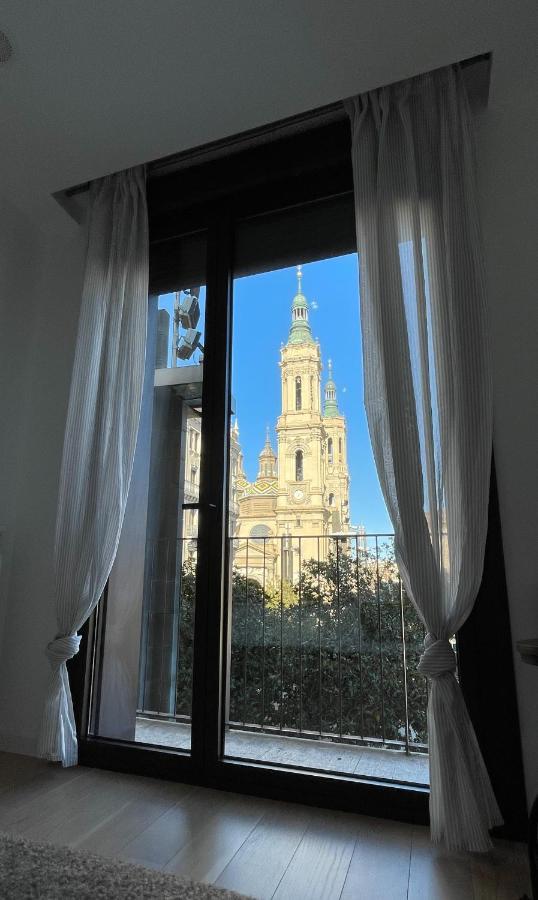 Ferienwohnung Az El Balcon A La Basilica Saragossa Exterior foto