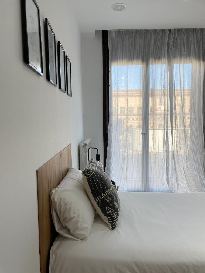 Ferienwohnung Az El Balcon A La Basilica Saragossa Exterior foto